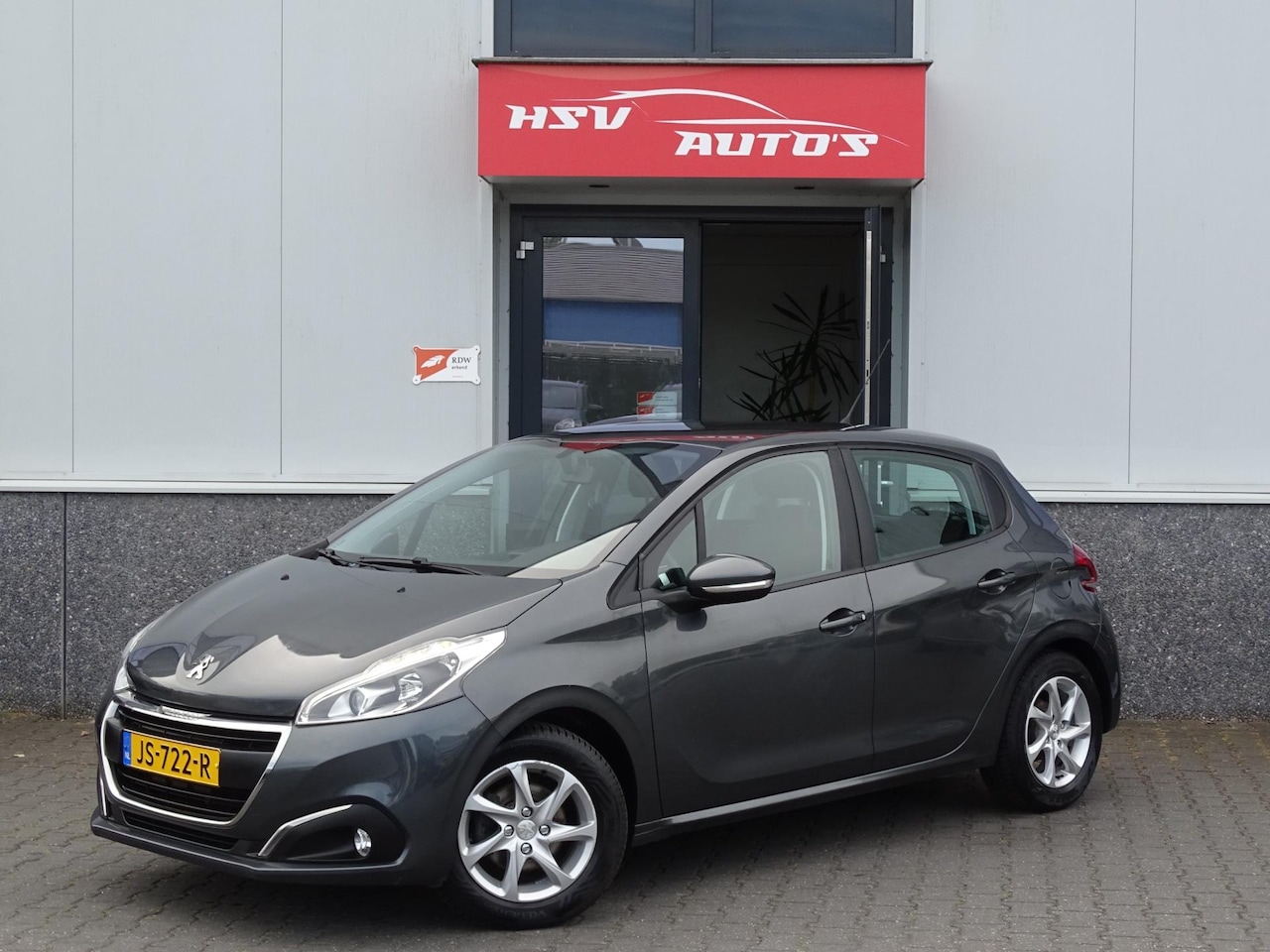 Peugeot 208 - 1.2 PureTech Blue Lease Executive airco 4-deurs - AutoWereld.nl