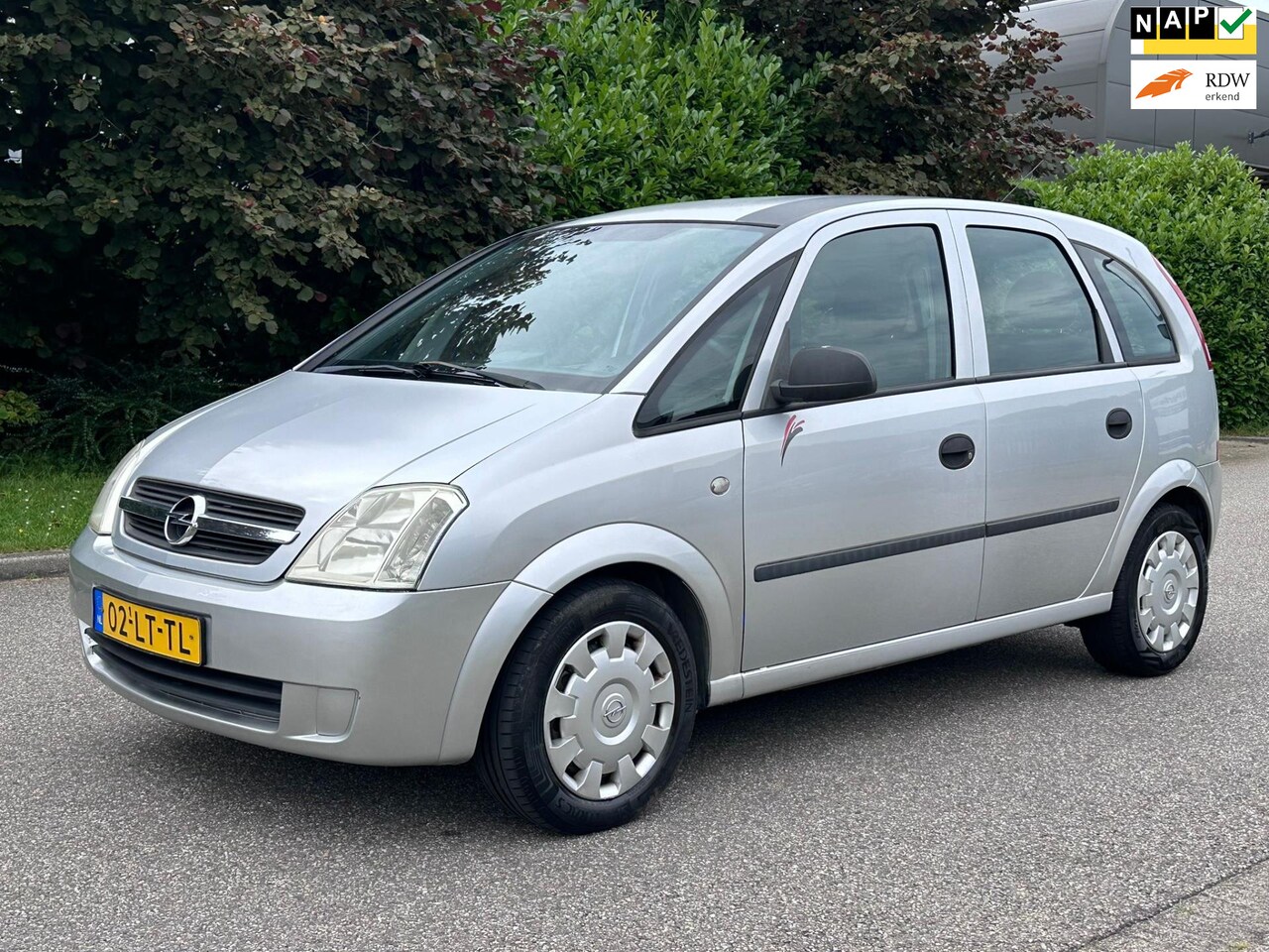 Opel Meriva - 1.6-16V Essentia 127.000 NAP*Stuurbekrachtiging*APK* - AutoWereld.nl