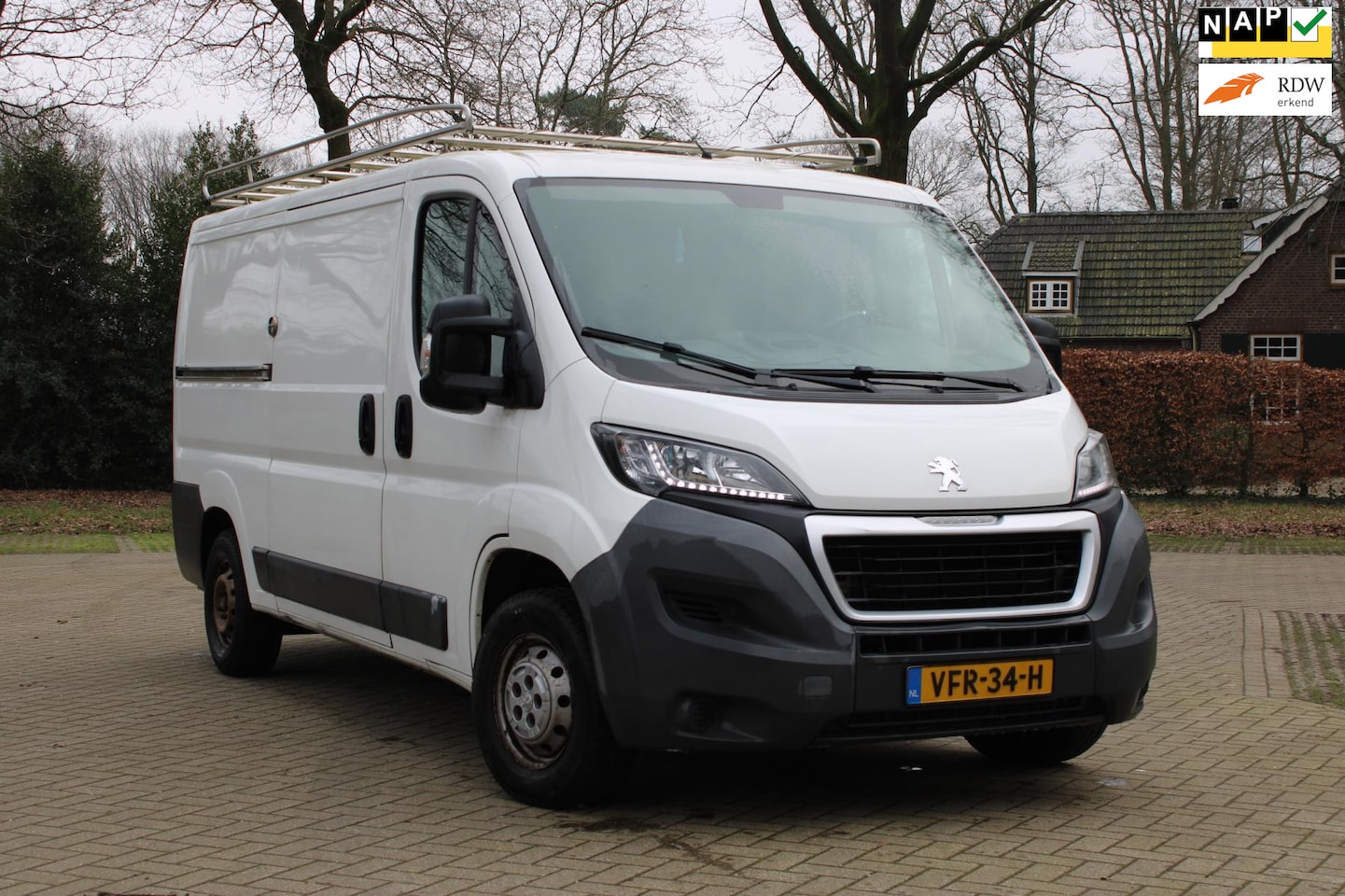 Peugeot Boxer - 330 2.2 HDI L2H1 Style Airco, Imperiaal, Ladder! - AutoWereld.nl