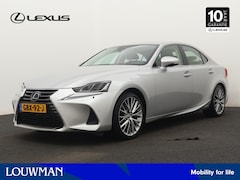 Lexus IS - 300h Hybrid Luxury Line | Mark Levinson Audio | Moderne Verkeersassistentie | Stuurwielver