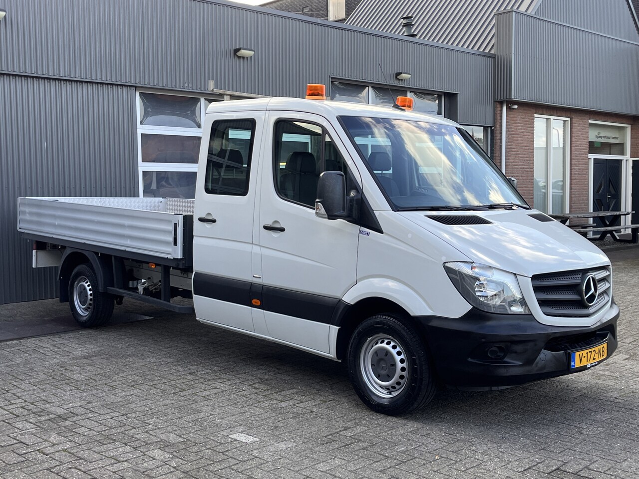 Mercedes-Benz Sprinter - 314 2.2 CDI 432 DC Airco Cruise controle Trekhaak 3500kg trekgewicht 6-Persoons open laadb - AutoWereld.nl