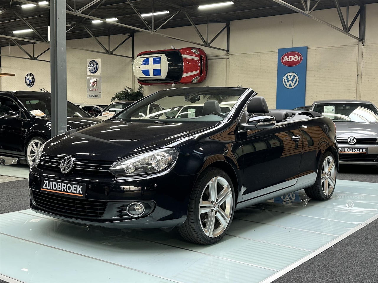 Volkswagen Golf Cabriolet - TSI Exclusive PDC Clima Airco LEER 17" - AutoWereld.nl