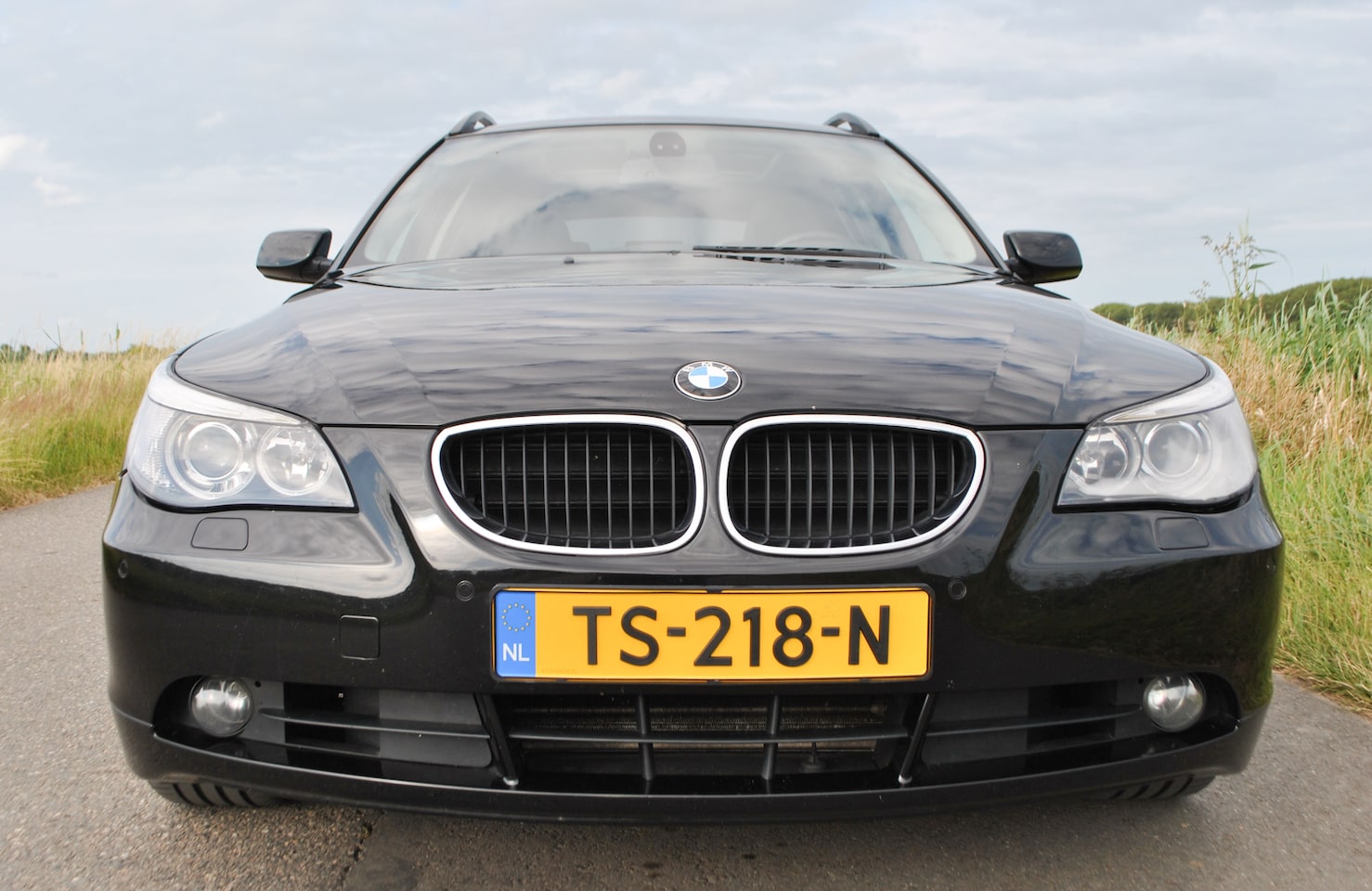 BMW 5-serie Touring - 525i High Executive Touring E61 Youngtimer 2005 Leer Panoramadak Xenon - AutoWereld.nl