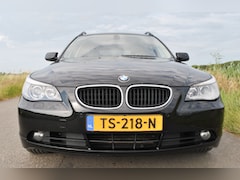 BMW 5-serie Touring - 525i High Executive Touring E61 Youngtimer 2005 Leer Panoramadak Xenon