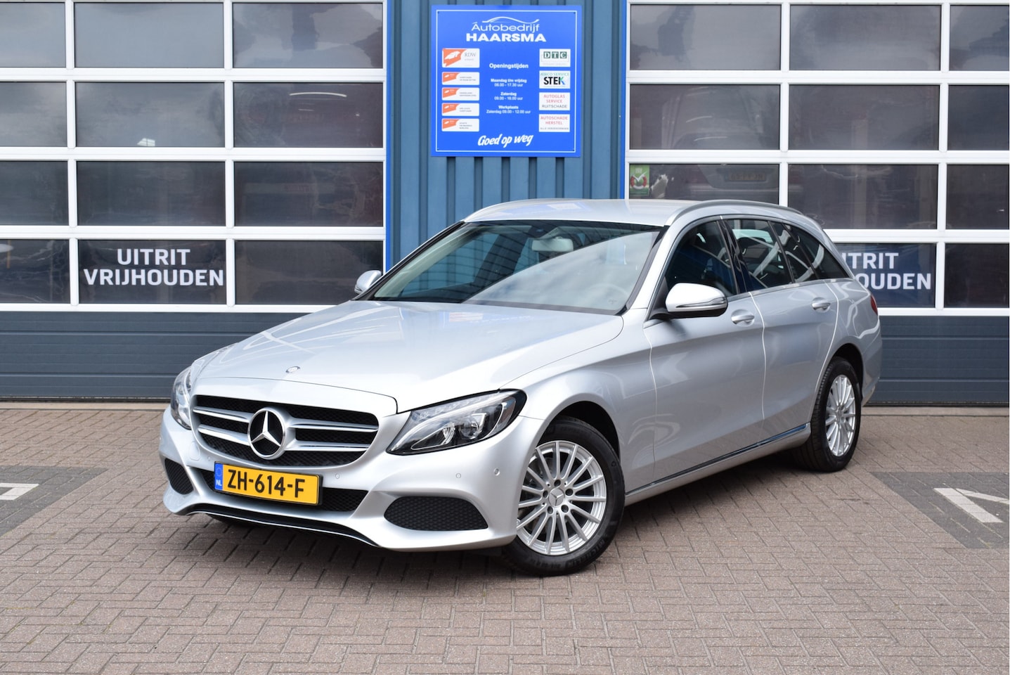 Mercedes-Benz C-klasse Estate - 180 CDI Premium Plus Automaat Airco Navi - AutoWereld.nl