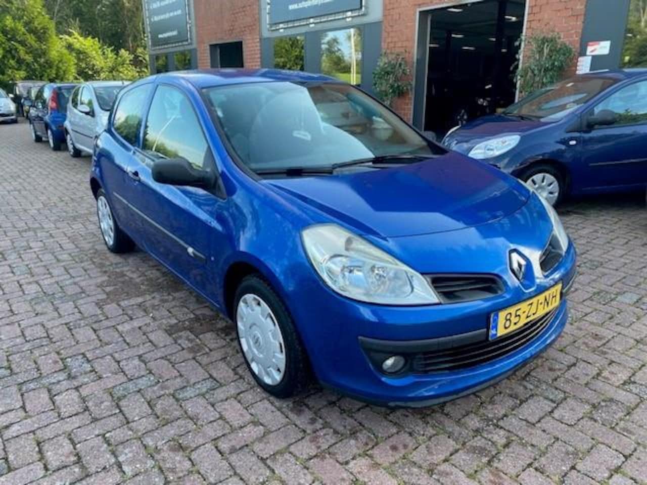 Renault Clio - 1.2-16V Special Line 1.2-16V Special Line, airco - AutoWereld.nl