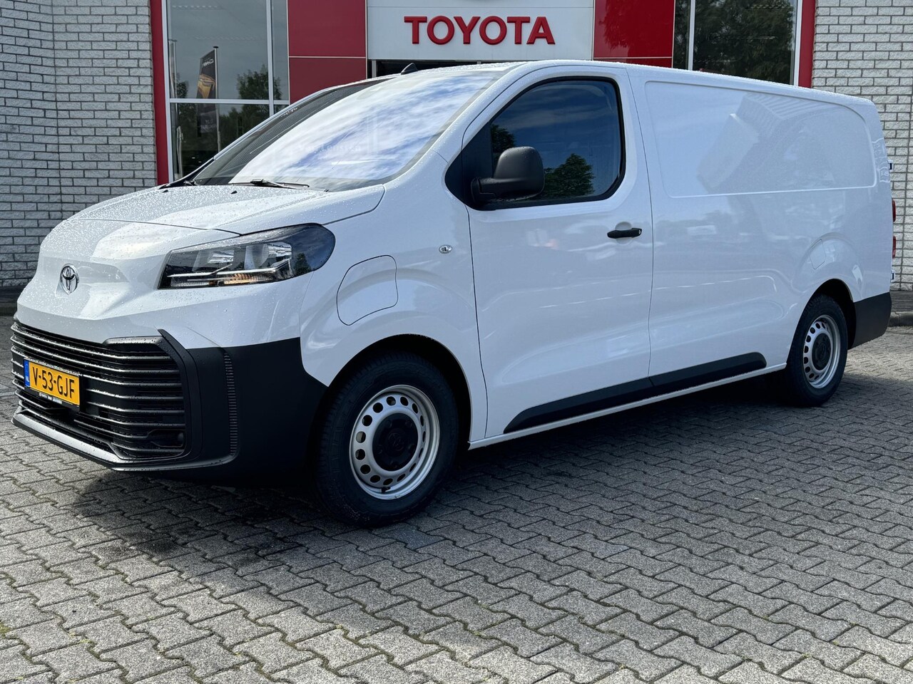 Toyota ProAce Electric Worker - CHALLENGER EXTRA RANGE LONG 75 kWh NIEUW & DIRECT LEVERBAAR!!! APPLE/ANDROID PARK-SENSOREN - AutoWereld.nl