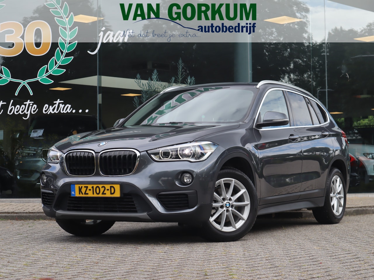 BMW X1 - sDrive18i Centennial Executive / Sporstoelen - AutoWereld.nl