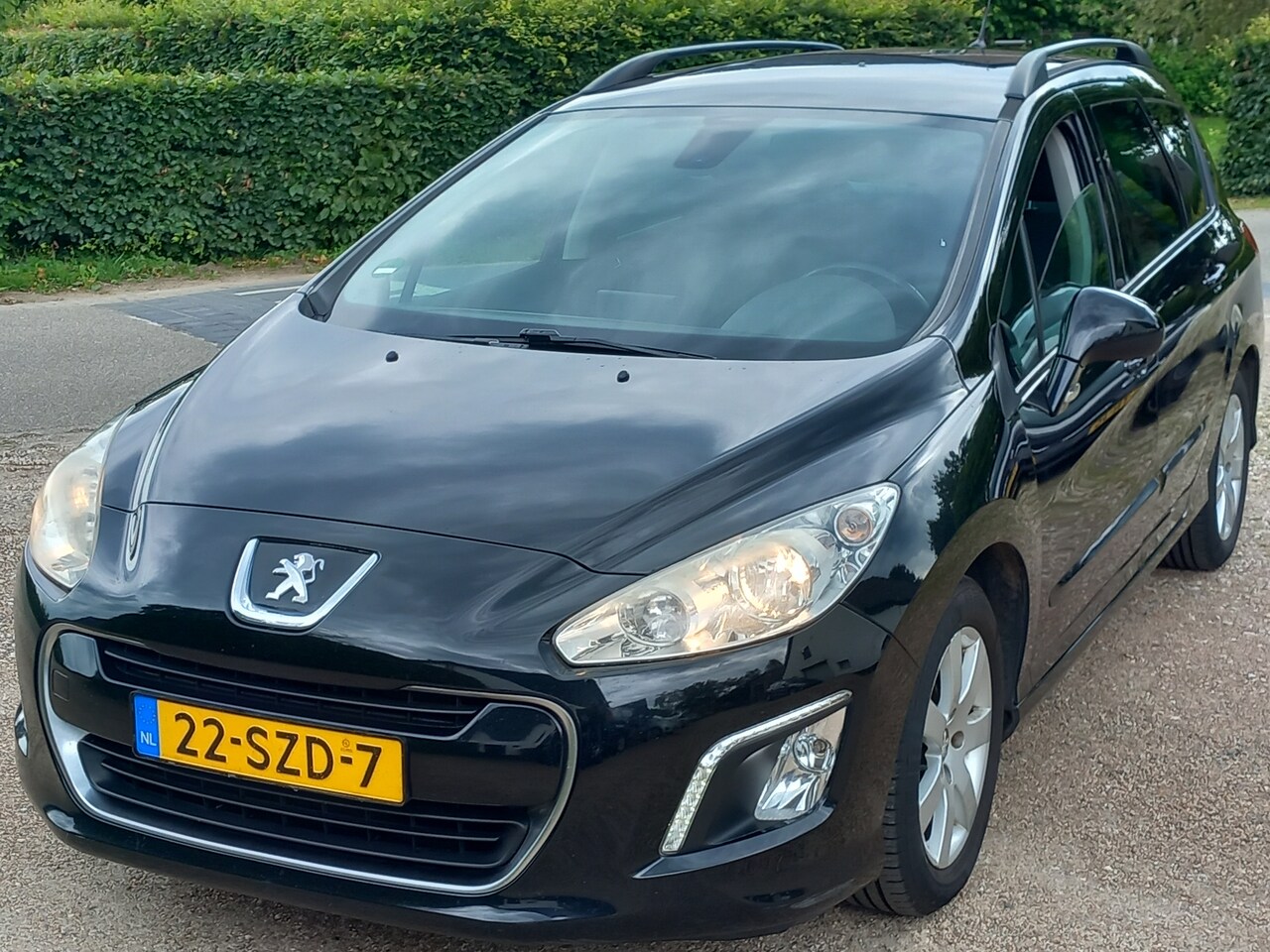 Peugeot 308 SW - 1.6 e-HDi Blue Lease Executive 1e Eigenaar  NW APK - AutoWereld.nl