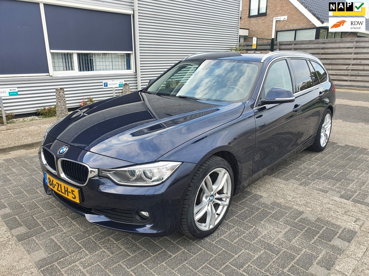 BMW 3-serie Touring - 320d High Executive NAV.+Airco Bj.:2013 NAP! - AutoWereld.nl