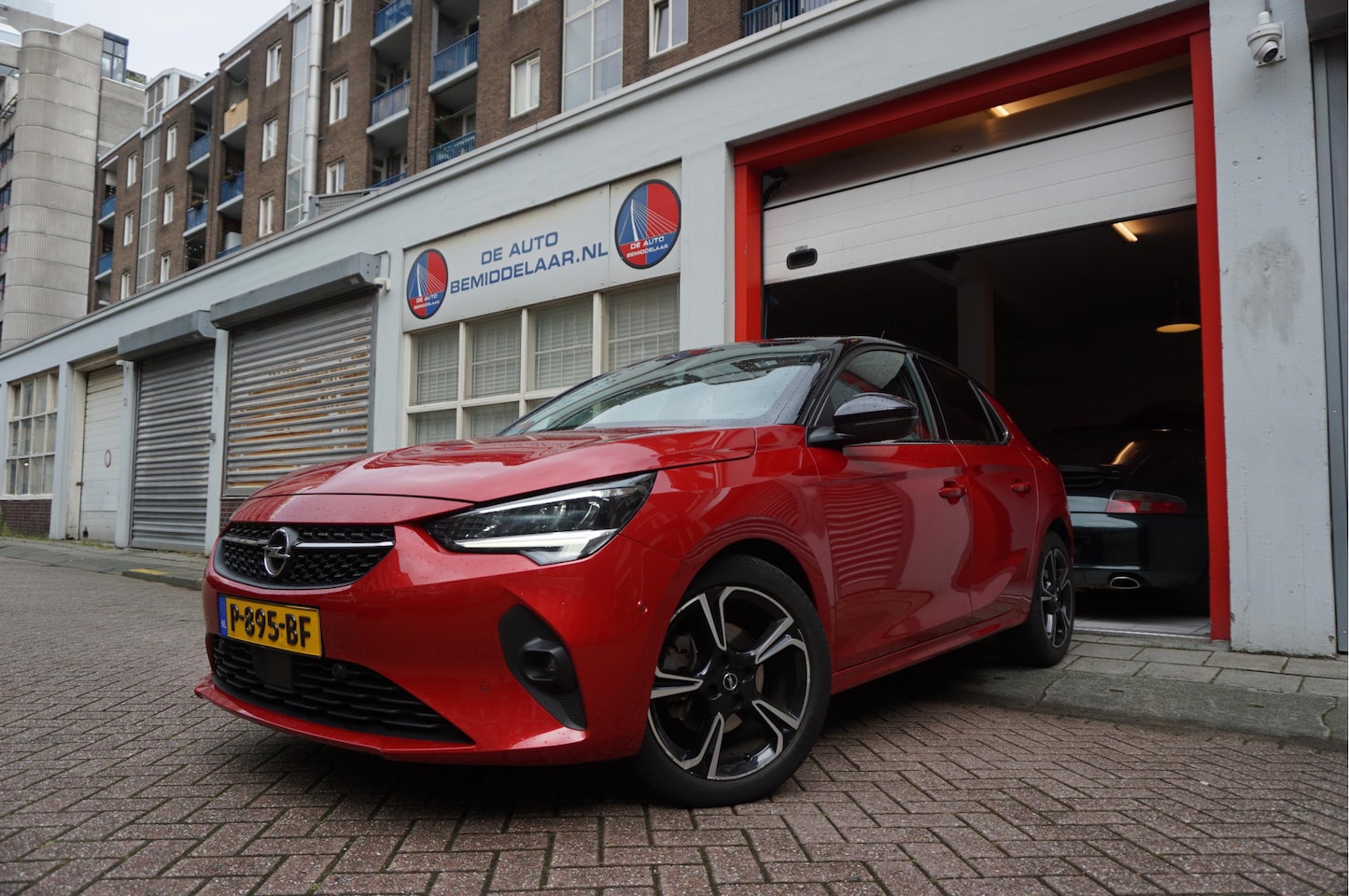 Opel Corsa - 1.5 D GS Line | BTW | Panoramadak | Apple Carplay | Camera | Leer/ Stof (sportinterieur) S - AutoWereld.nl