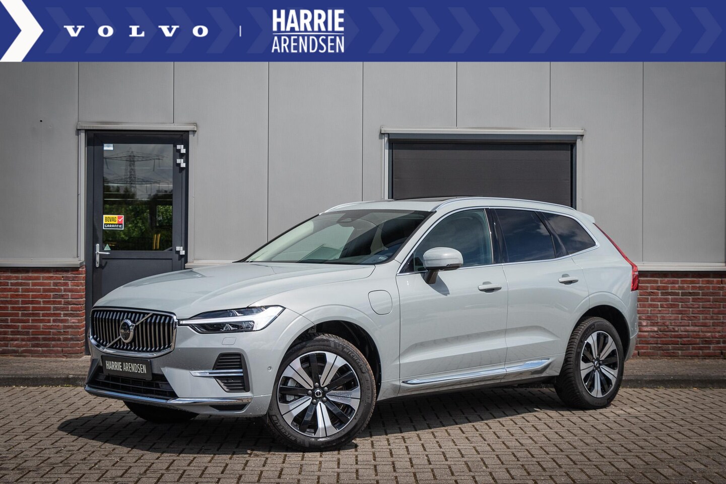 Volvo XC60 - 2.0 Recharge T6 AWD Plus Bright Adaptive Cruise Control | 360 Camera | Schuif/Kanteldak | - AutoWereld.nl