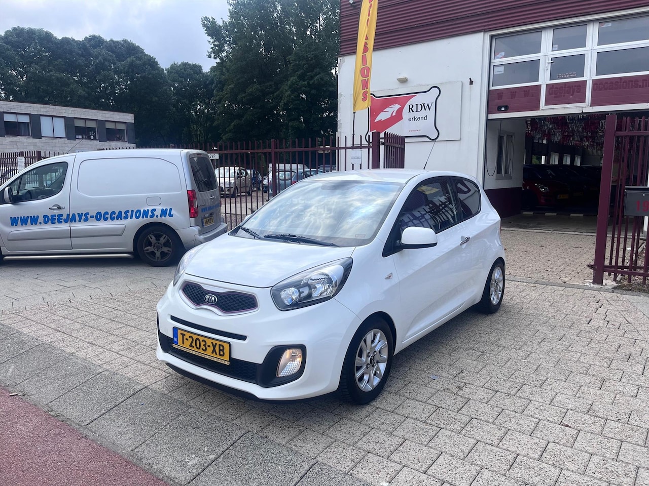 Kia Picanto - 1.0 CVVT 69 PK 3D Design Edition - AutoWereld.nl