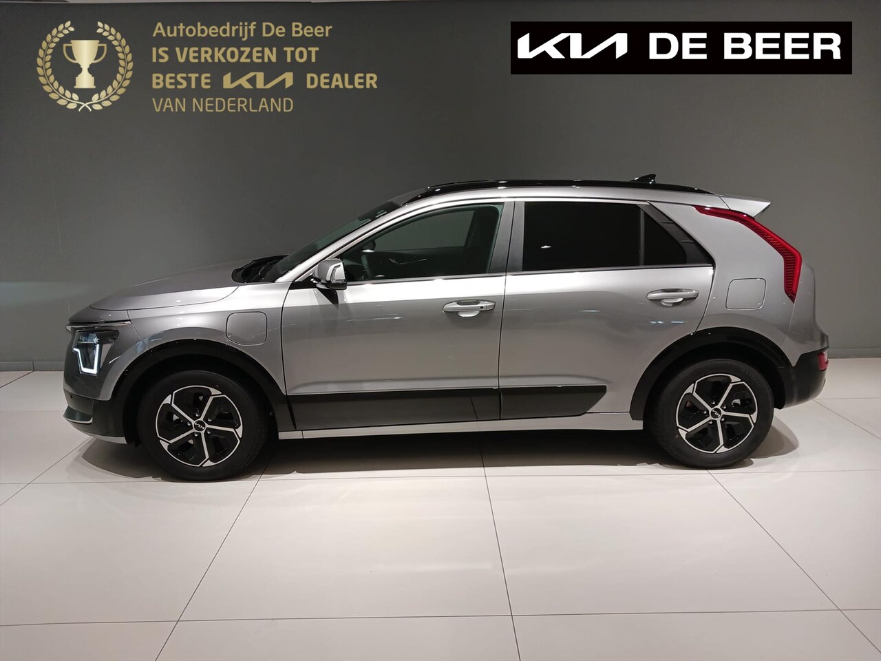 Kia Niro - 1.6 GDi Plug-in Hybrid 183pk DCT6 DynamicPlusLine - AutoWereld.nl