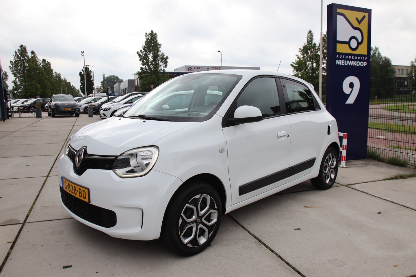 Renault Twingo - 1.0 SCe Collection facelift Airco, 1e eig, PDC, NL auto, NAP, BOVAG ZOMER VOORDEEL! - AutoWereld.nl