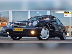 Mercedes-Benz E-klasse - 200 Classic Airco NL auto 2e Eigenaar Super staat