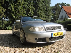 Audi RS4 - 2.7 V6 quattro RS4 B5 2.7 biturbo 1e eigenaar