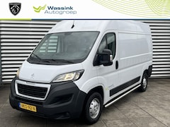 Peugeot Boxer - GB 330 L2H2 BlueHDi 140PK S&S Premium | Achteruitrijcamera | Cruise Control | Navigatie