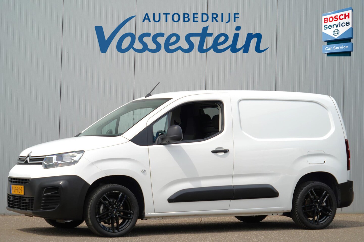 Citroën Berlingo - 1.5 BlueHDI Control / Airco / Navi / 17 Inch LMV / EX. BTW / 77dkm NAP / Schuifdeur Rechts - AutoWereld.nl