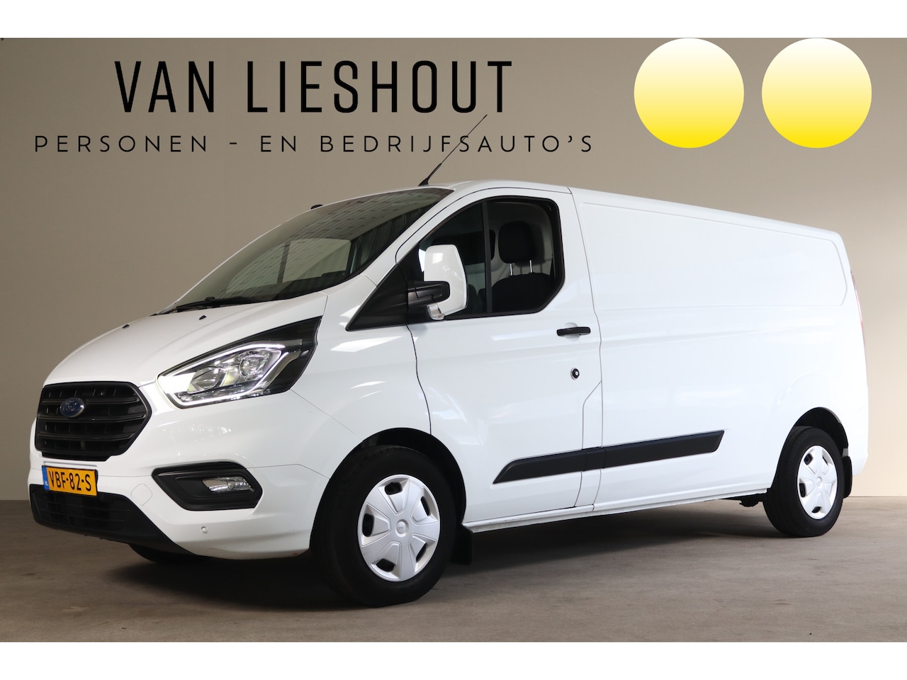 Ford Transit Custom - 300 2.0 TDCI L2H1 Trend NL-Auto!! Navigatie I Apple car-play - AutoWereld.nl