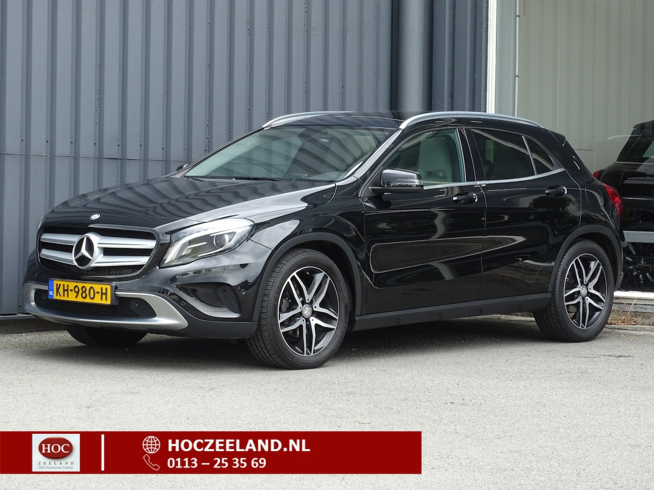 Mercedes-Benz GLA-Klasse - 200 Prestige Automaat | LED | El. Koffer - AutoWereld.nl