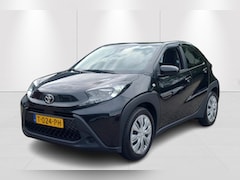 Toyota Aygo X - 1.0 VVT-i MT play "10 jaar garantie" Airco | Apple Carplay/Android Auto | Cruise control |