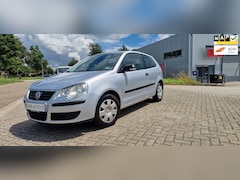 Volkswagen Polo - 1.2 Trendline