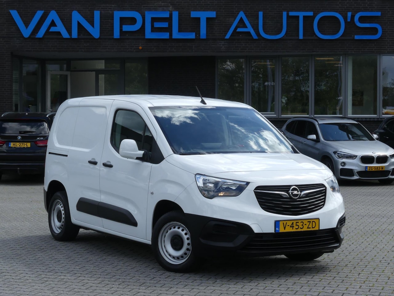 Opel Combo - 1.6D L1 Edition / Carplay / Nav / Cruise - AutoWereld.nl