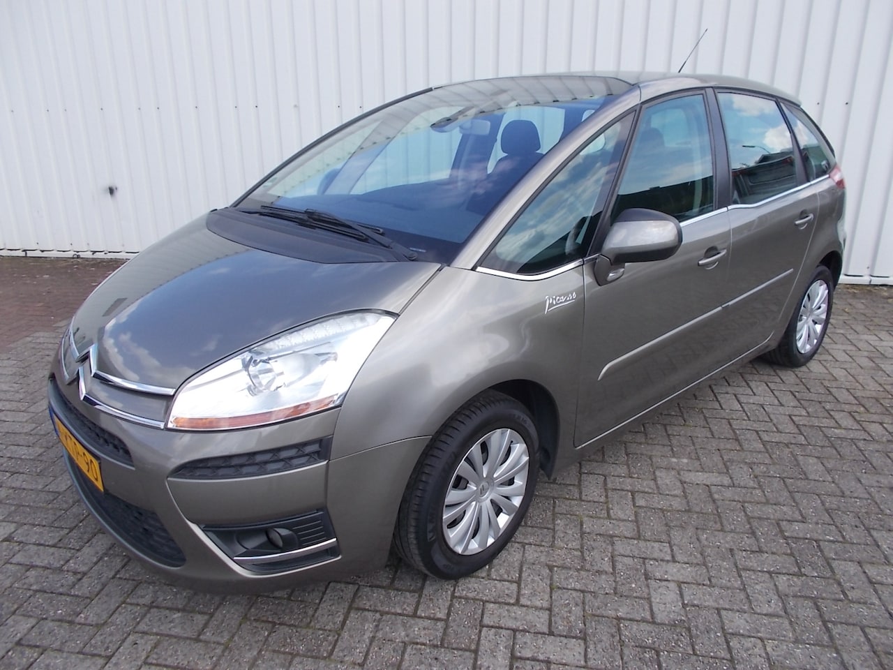 Citroën C4 Picasso - 1.6 VTi Business 5p. 1.6 VTi Business 5p. - AutoWereld.nl