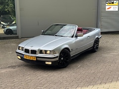 BMW 3-serie Cabrio - 318i Executive / AUTOMAAT / CABRIO / NAP