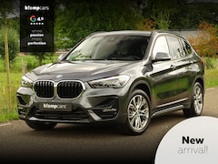 BMW X1 - xDrive25e Sport Line xDrive | Carplay | Leer | Led | Camera | 18 inch