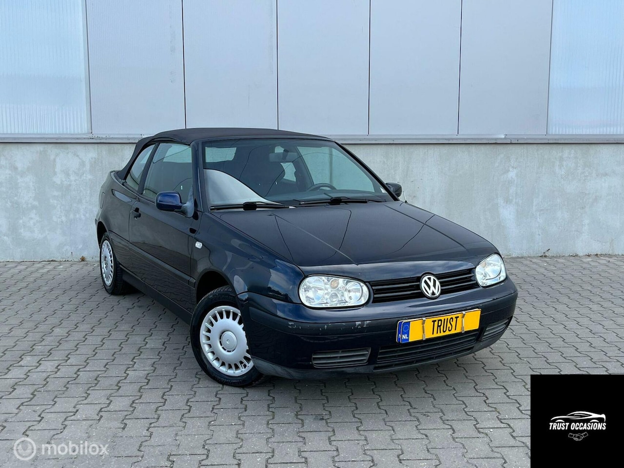 Volkswagen Golf Cabriolet - 1.8 Highline NAP 1ST EIGENAAR - AutoWereld.nl