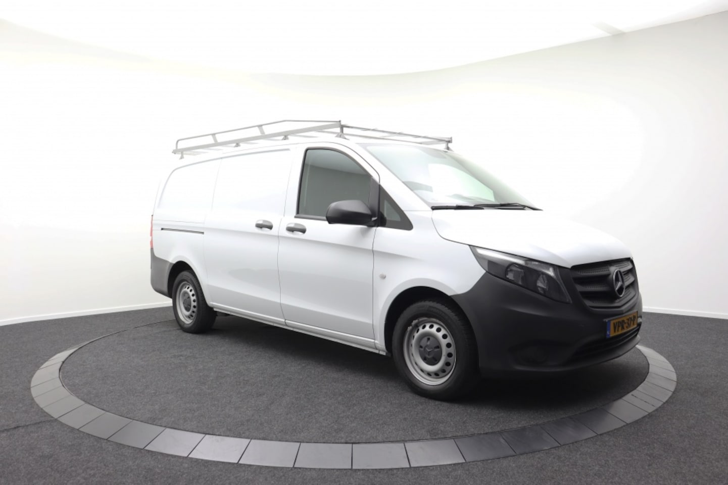 Mercedes-Benz Vito - 116 CDI | Betimmering | Trekhaak | Imperiaal - AutoWereld.nl