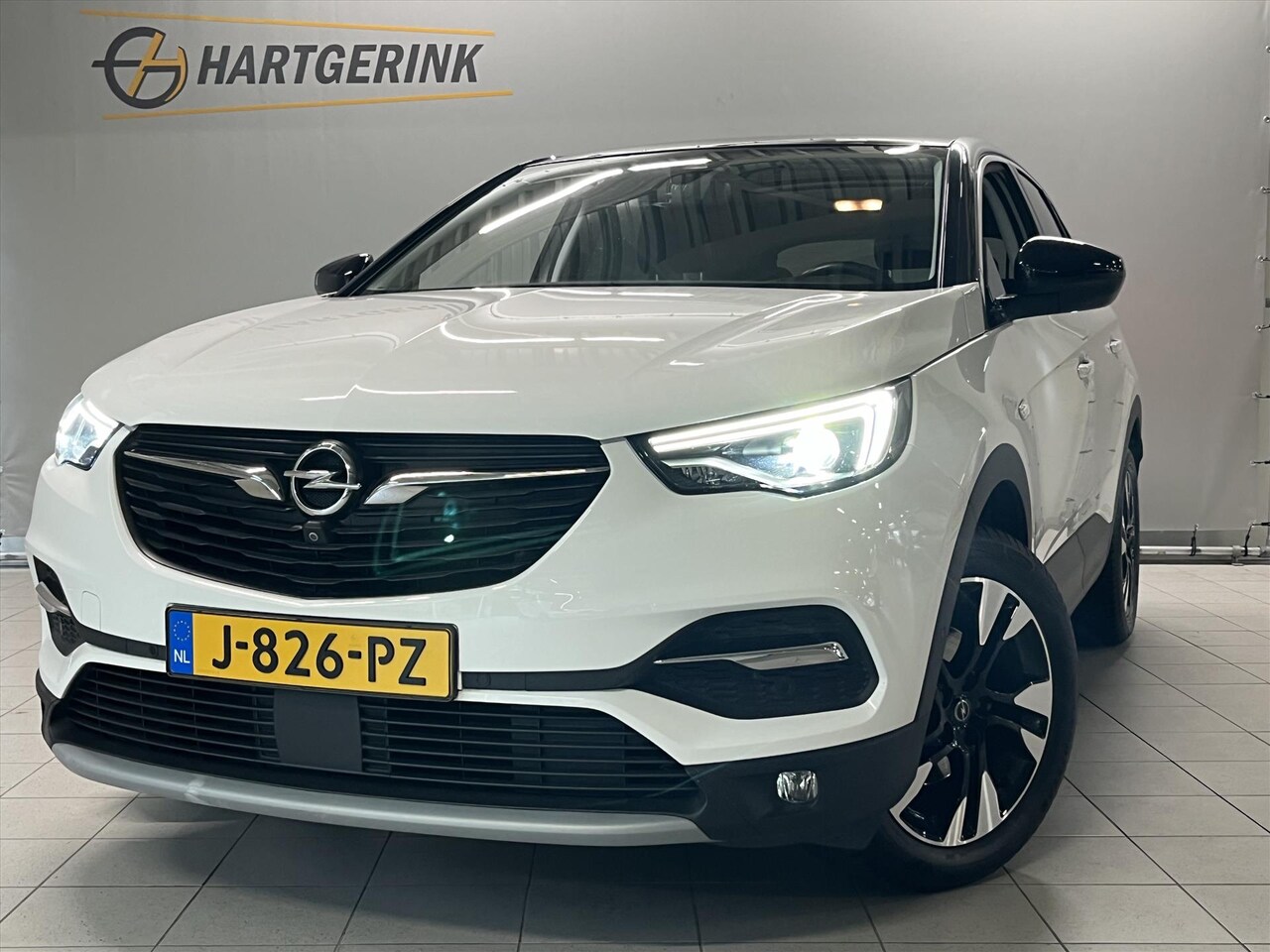 Opel Grandland X - 1.2 Turbo 130pk S&S Aut Innovation - AutoWereld.nl