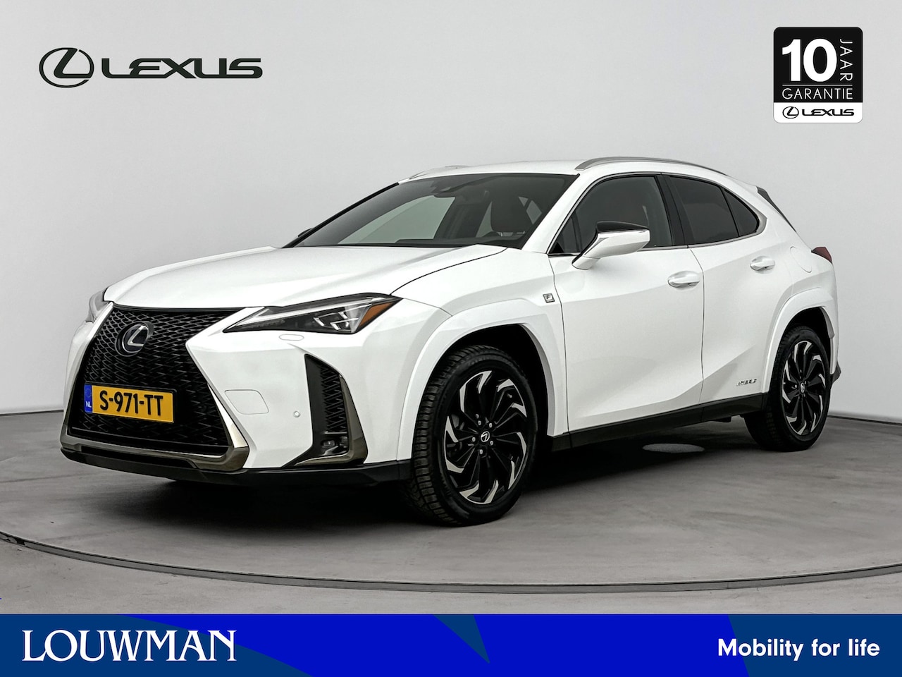 Lexus UX - 250h AWD F Sport Premium Limited - AutoWereld.nl