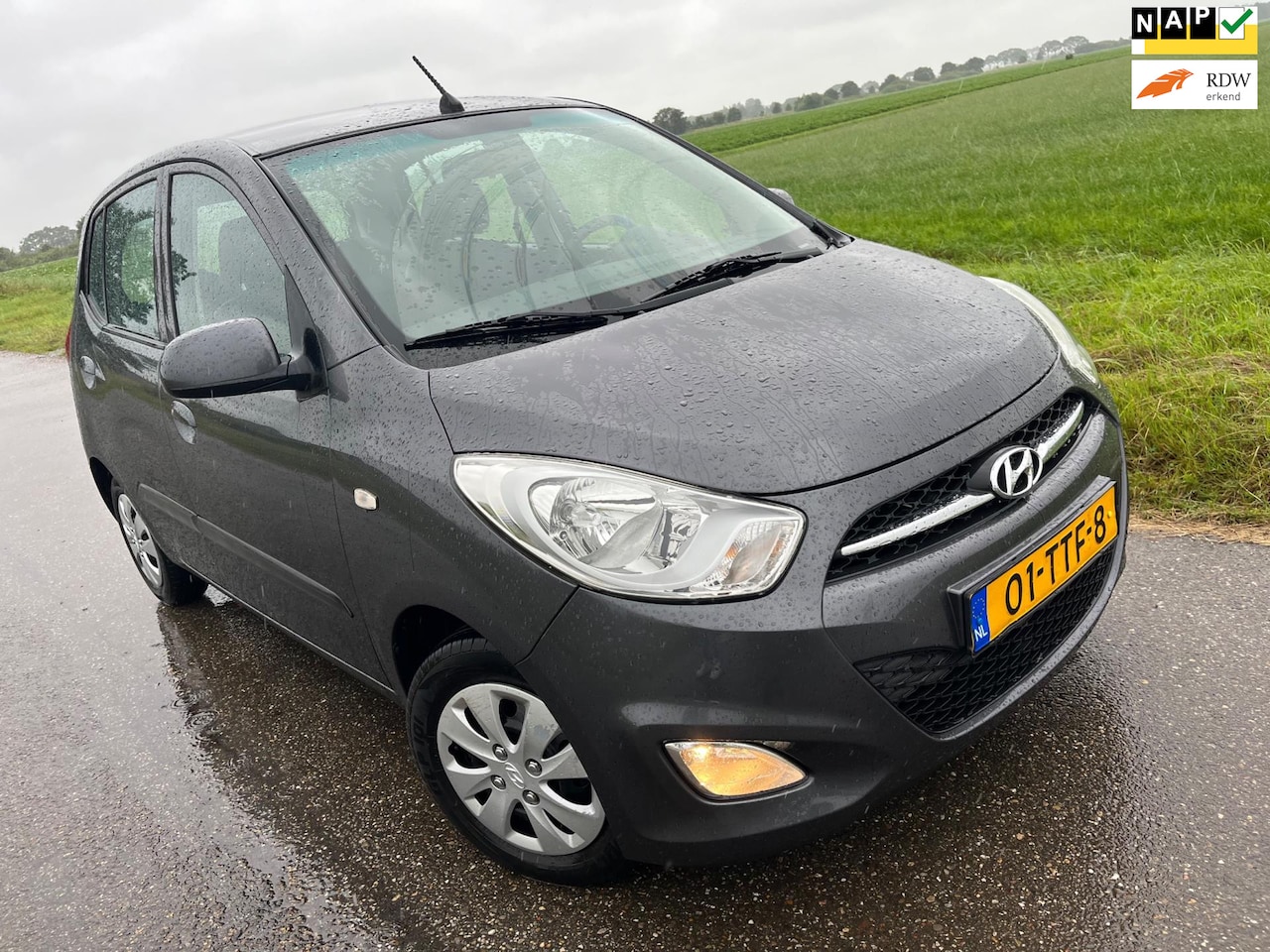 Hyundai i10 - 1.2 Plus / 130.000km - AutoWereld.nl