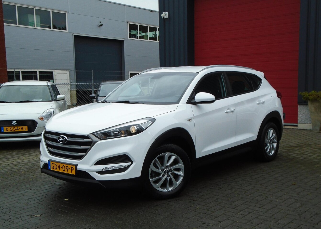 Hyundai Tucson - 1.6 T-GDI Comfort 1.6 T-GDi Comfort,177 PK,Trekhaak - AutoWereld.nl