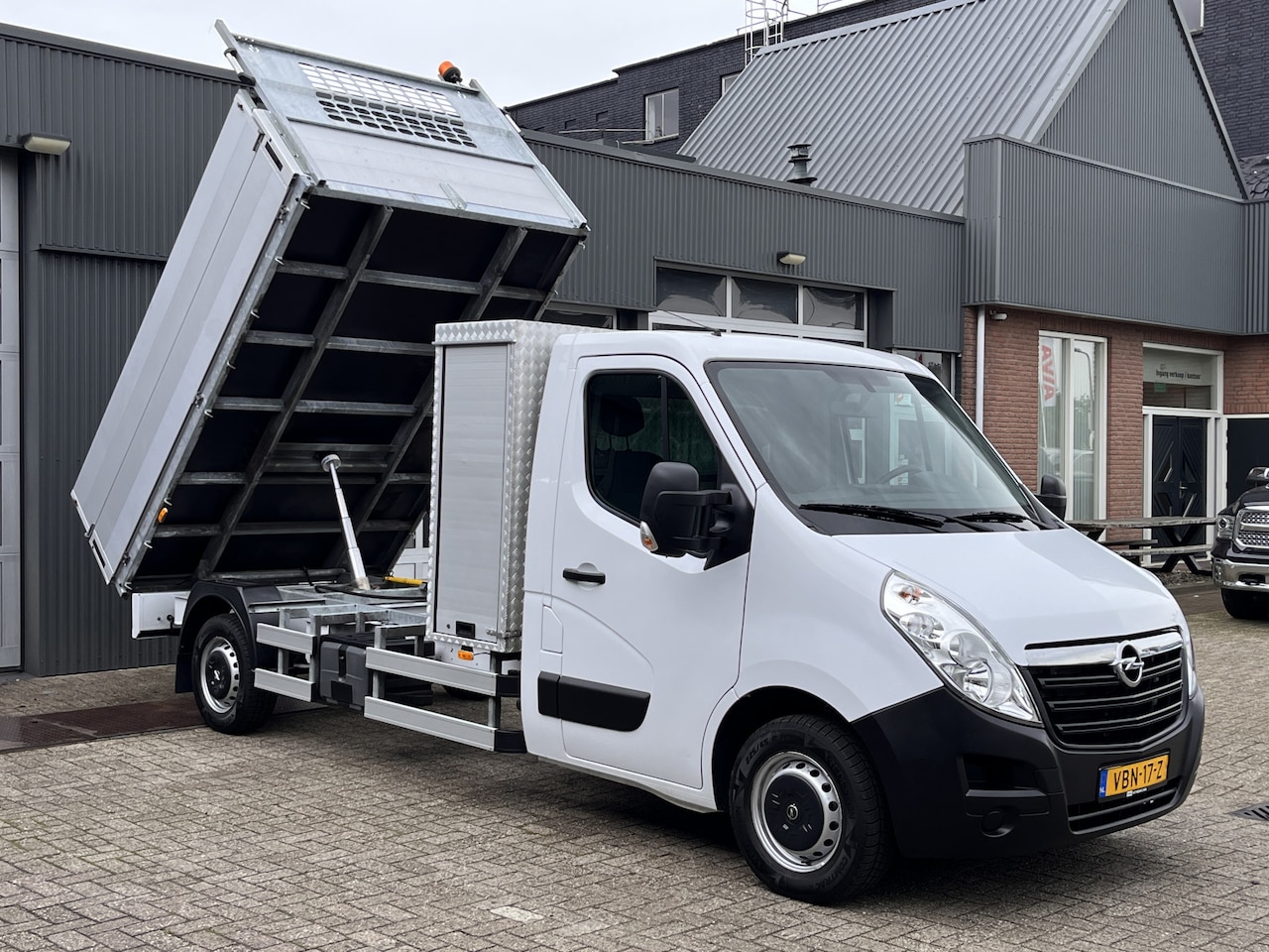 Opel Movano - 2.3 CDTI L3 146pk Kipper Pick-up Open laadbak Airco Trekhaak 2500 trekgewicht Telefoonvoor - AutoWereld.nl