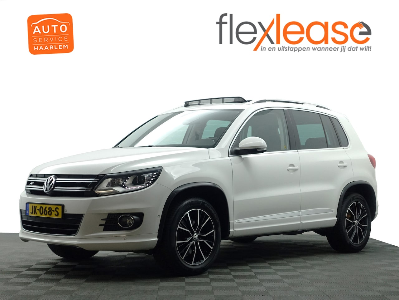 Volkswagen Tiguan - 2.0 TSI 180pk 4motion R Line Aut- Panodak, Xenon Led, Bearlock, Dynaudio, Park Assist, Par - AutoWereld.nl