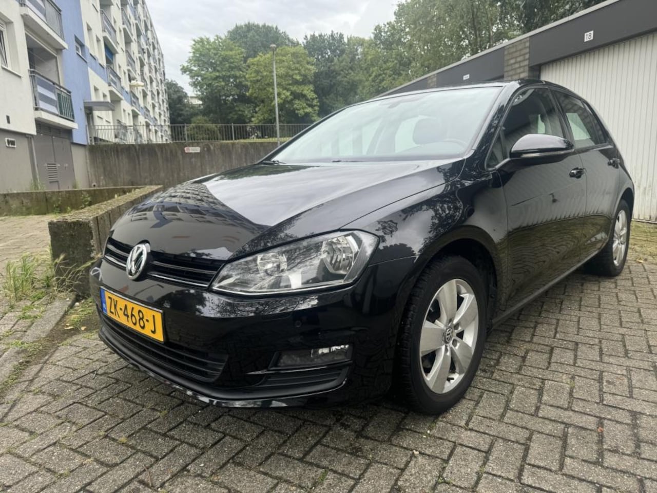 Volkswagen Golf - 1.2 TSI Highline 1.2 TSI Highline - AutoWereld.nl