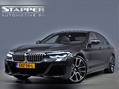 BMW 5-serie - 540i 333pk 6-Cil. Automaat M-Sport 1e Eig. Dealer OH Schuifdak/Carplay/Camera/Navi/Led/Lee