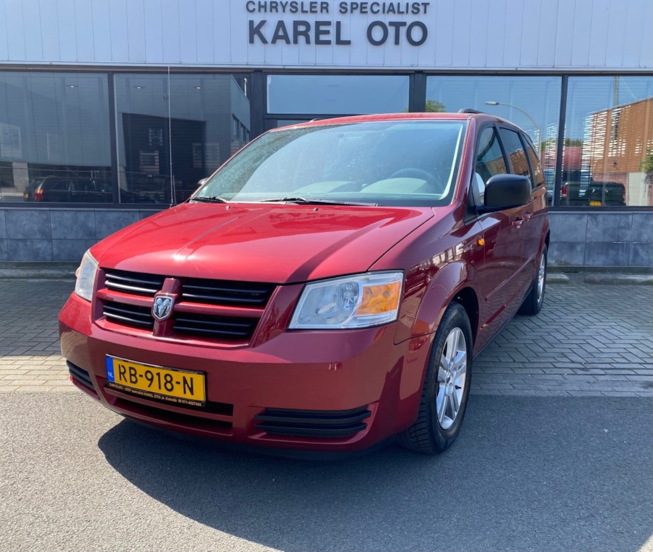 Dodge Grand Caravan - 3.3 TOURING STOW 'N GO - AutoWereld.nl