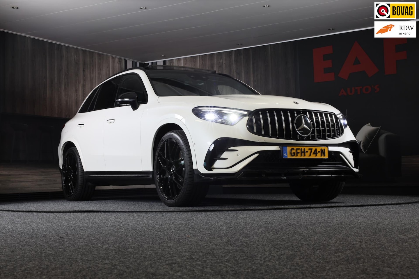 Mercedes-Benz GLC-klasse - 400e 4MATIC AMG / ACC / Lane Assist / Dode Hoek / Memory / Burmester / Head Up / Leder / P - AutoWereld.nl