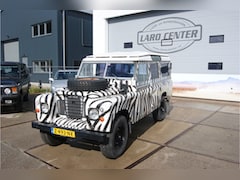 Land Rover Defender - 2.3 109" Stationwag