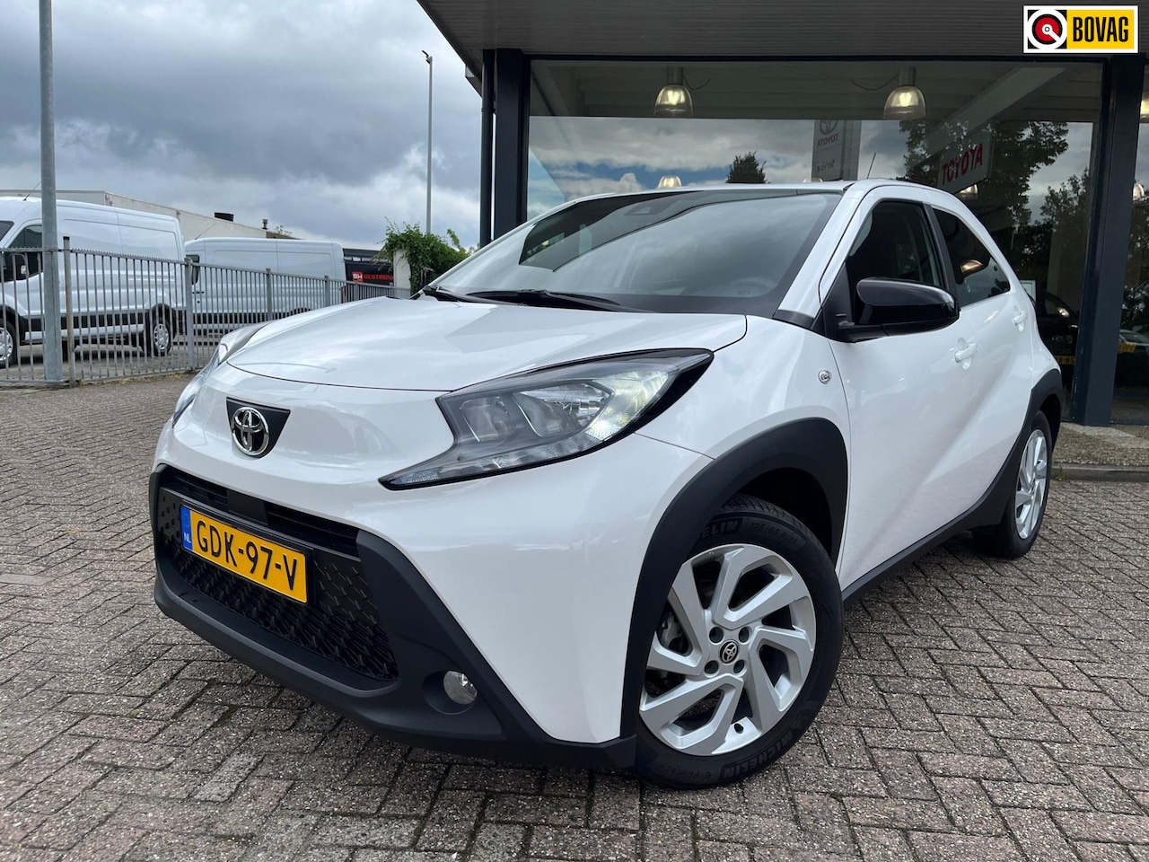 Toyota Aygo X - 1.0 VVT-i MT Pulse 1.0 VVT-i MT Pulse - AutoWereld.nl