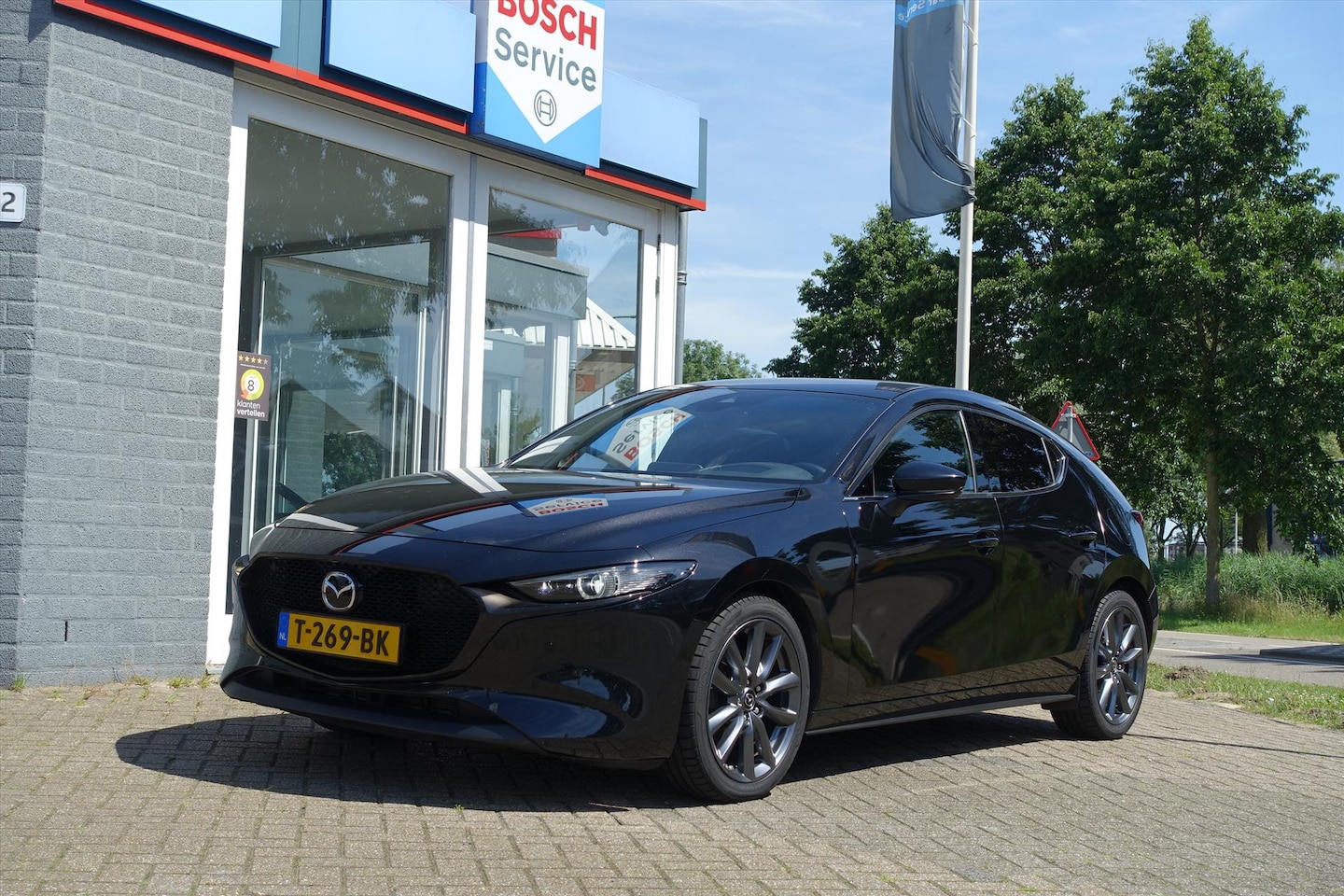 Mazda 3 - Hatchback Skyactiv-G 122pk Comfort | FULL LED | CAMERA | CARPLAY | 18'' - AutoWereld.nl