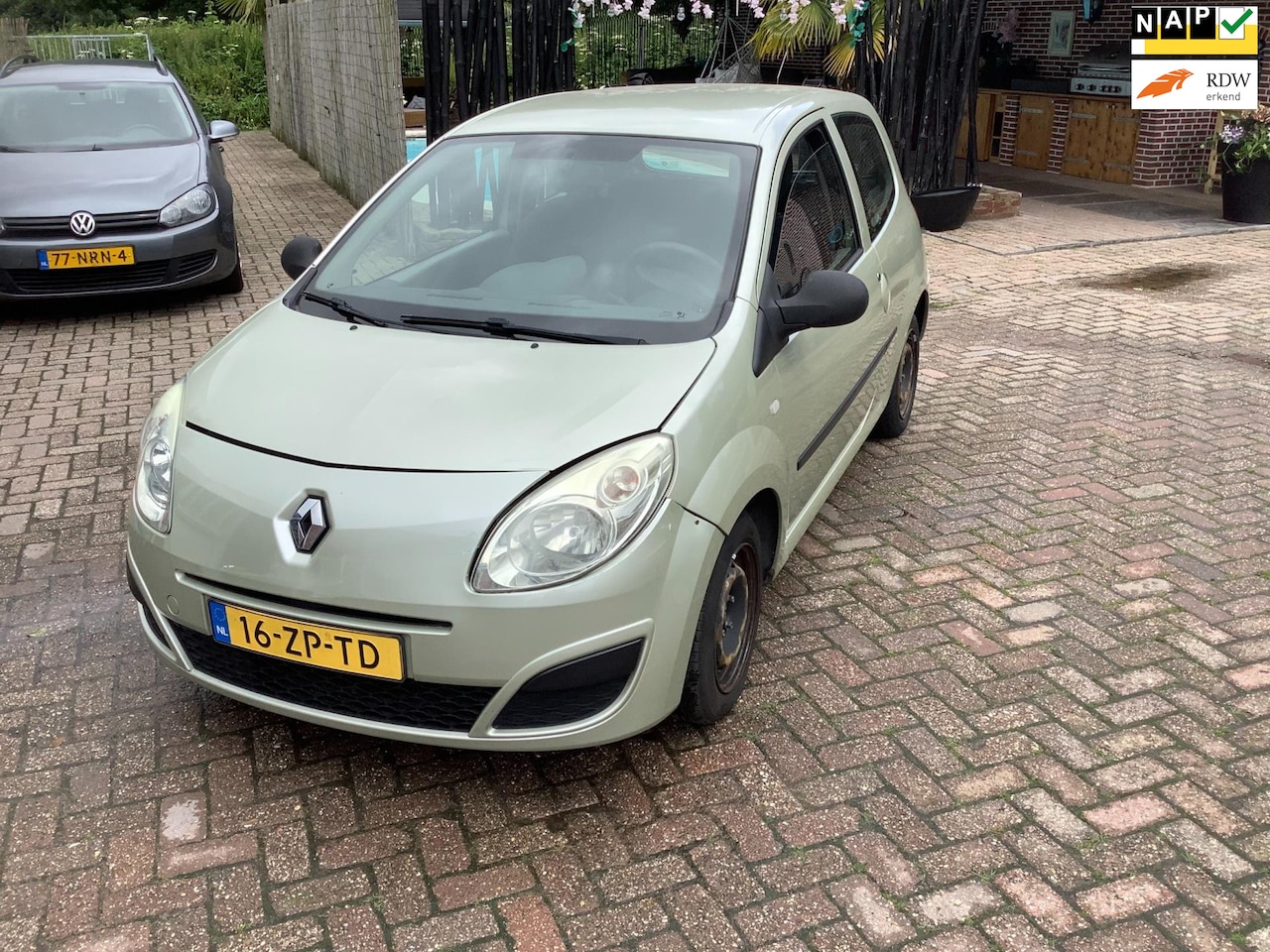 Renault Twingo - 1.2 Authentique apk tot 7-2025 zo ingeruild zo weg - AutoWereld.nl