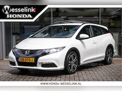 Honda Civic Tourer - 1.8 Comfort -All-in rijklaarprijs | Trekhaak | Dealer onderhouden | 12 mnd Bovag