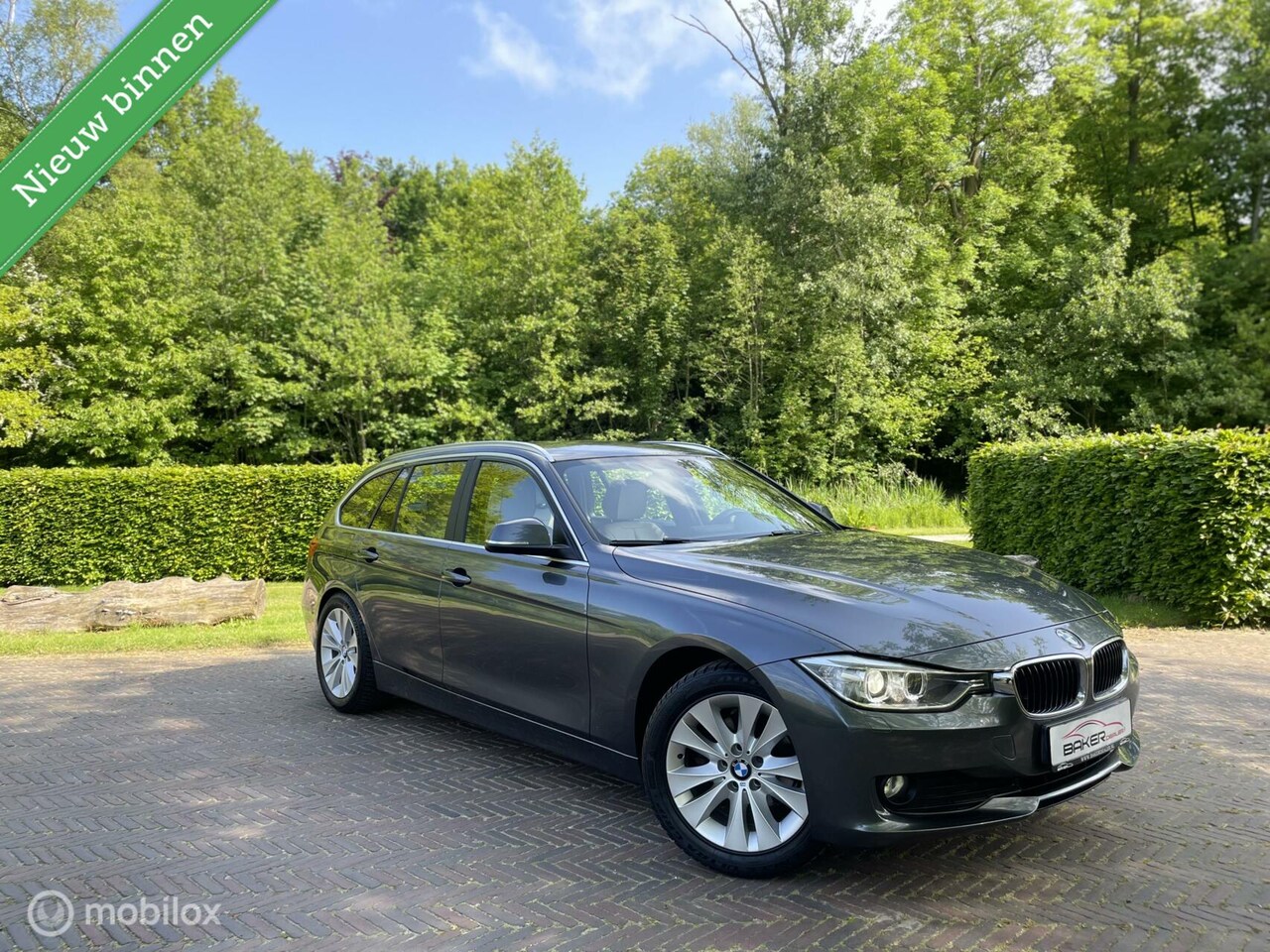 BMW 3-serie Touring - 320d / Individual / Leder / Xenon / - AutoWereld.nl