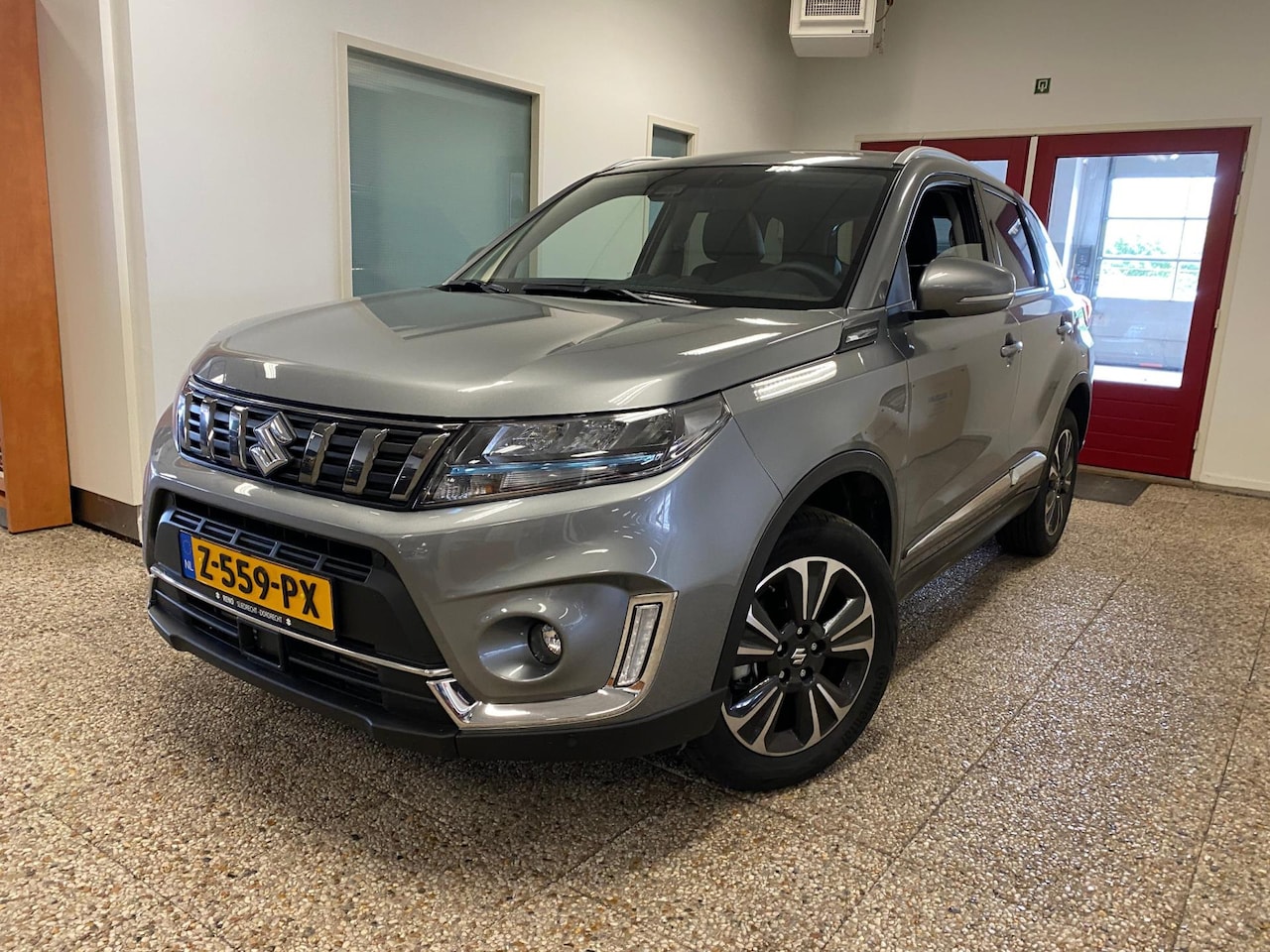 Suzuki Vitara - 1.4 Boosterjet Style Smart Hybrid 1.4 Boosterjet Style Smart Hybrid - AutoWereld.nl